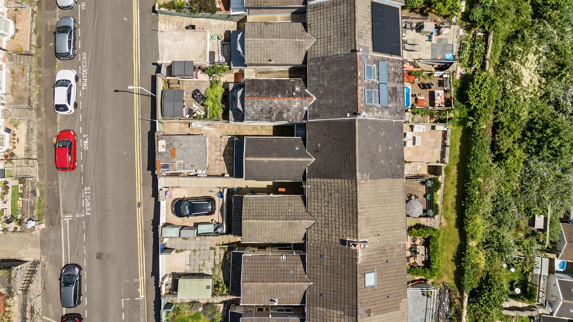 Chaddesley Terrace, Mount Pleasant, Swansea, SA1 6HB